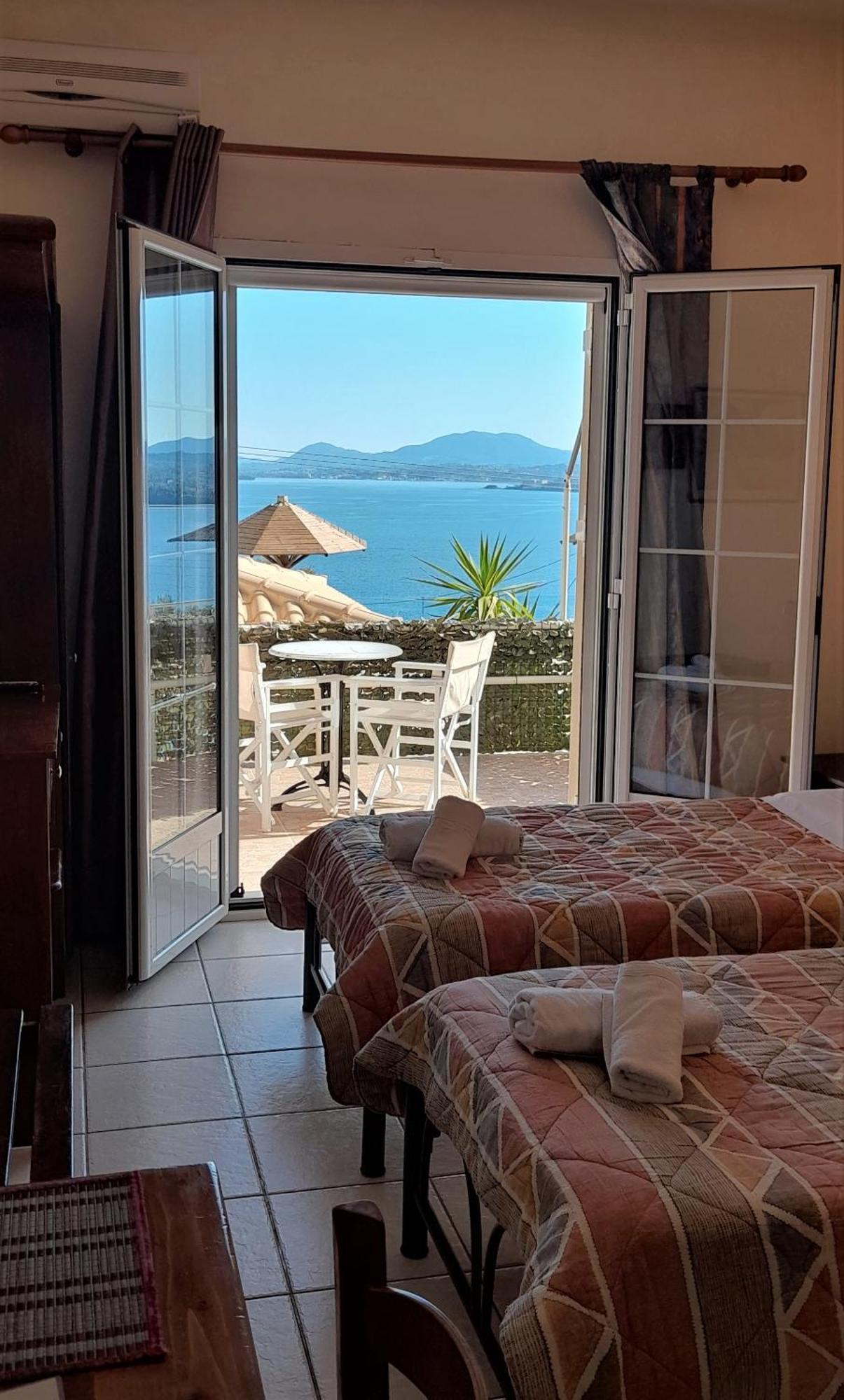 Stefanosplace Aparthotel Sea View 公寓式飯店 3*